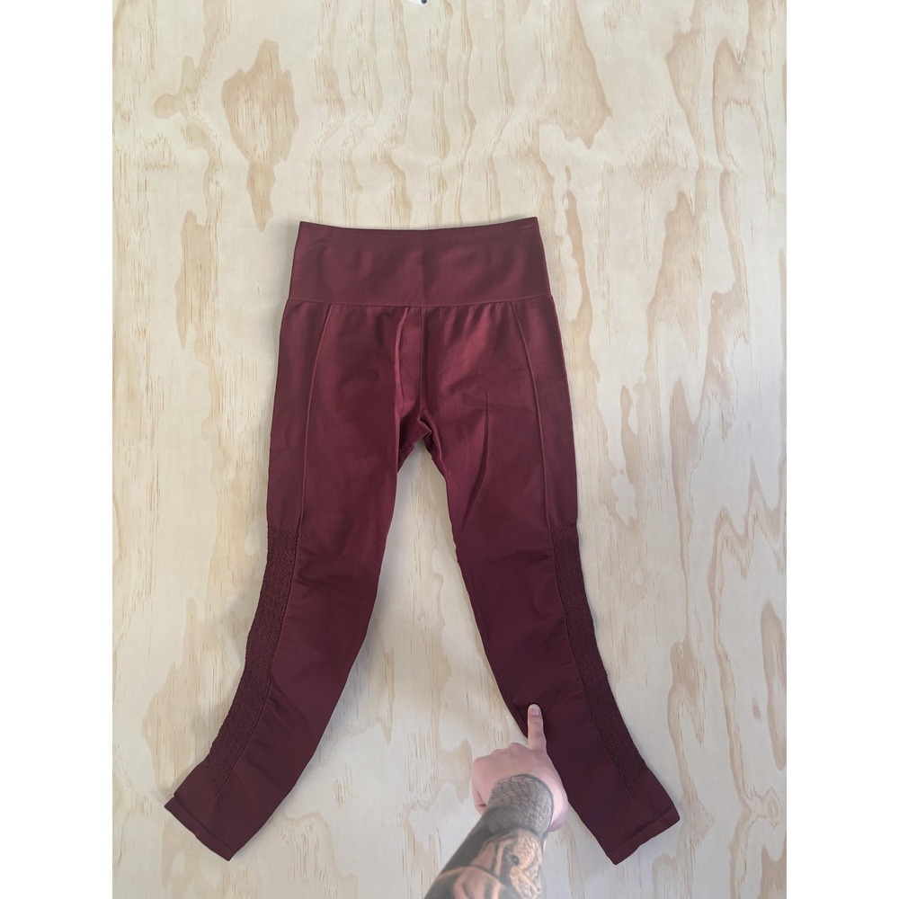 Fabletics Leggings Womens Large Red High Rise Ankle Yoga Gym Running Athletic